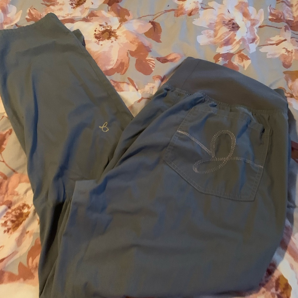 Grey 1x jannuu scrub pants